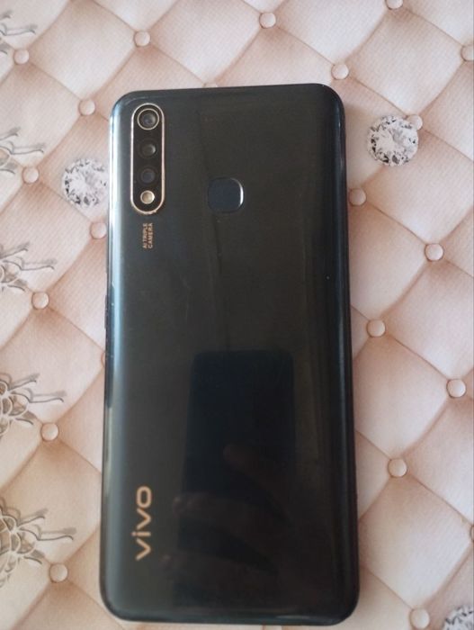 Vivo 1915 xotira 128/4gb