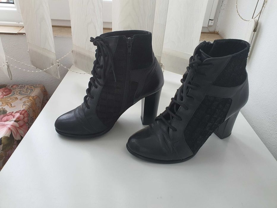 Botine din piele naturală foarte comode