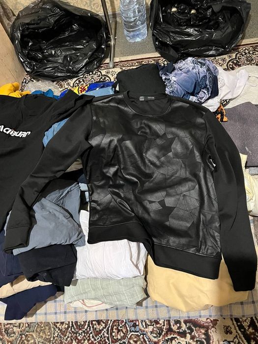 Одежда б/у оптом сотилади