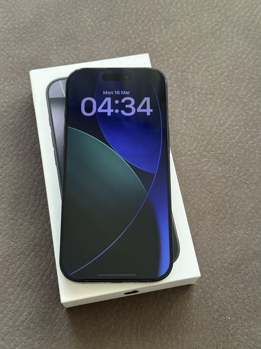 Vand / Schimb - Apple iPhone 16 Pro 256 GB - 92% sanatate baterie