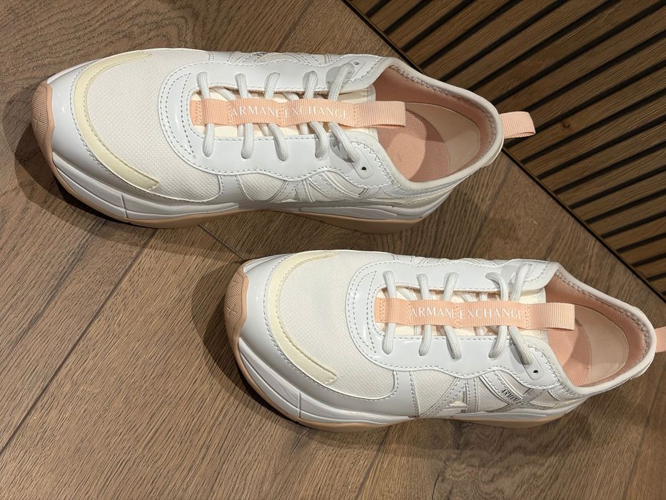 Armani exchange маратонки