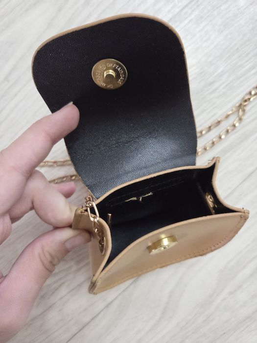 Нарядное платье для девочки + сумочка в подарок