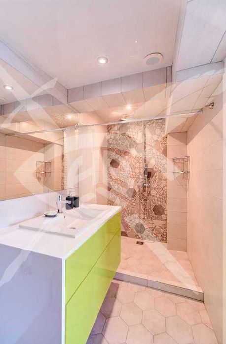 Дава се под наем Къща в Варна, м-т Евксиноград - 550 кв.м за 7500 € - Снимка #23