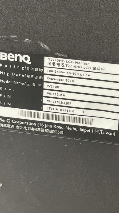 Монитор BENQ в хорошем состоянии