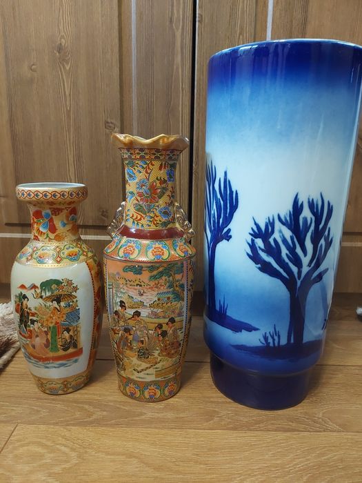 Няколко модела вази