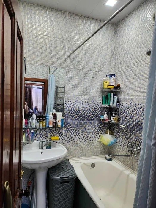 Чиланзар 15 квартал 3в4/3/4 Панельный дом, балкон 1,5*6 Можно в ипотек