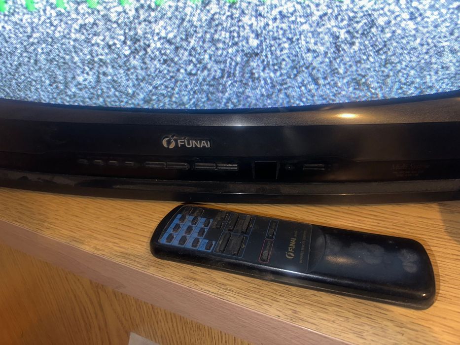 По договаряне! - 2 телевизора Samsung, 1 бр. Funai