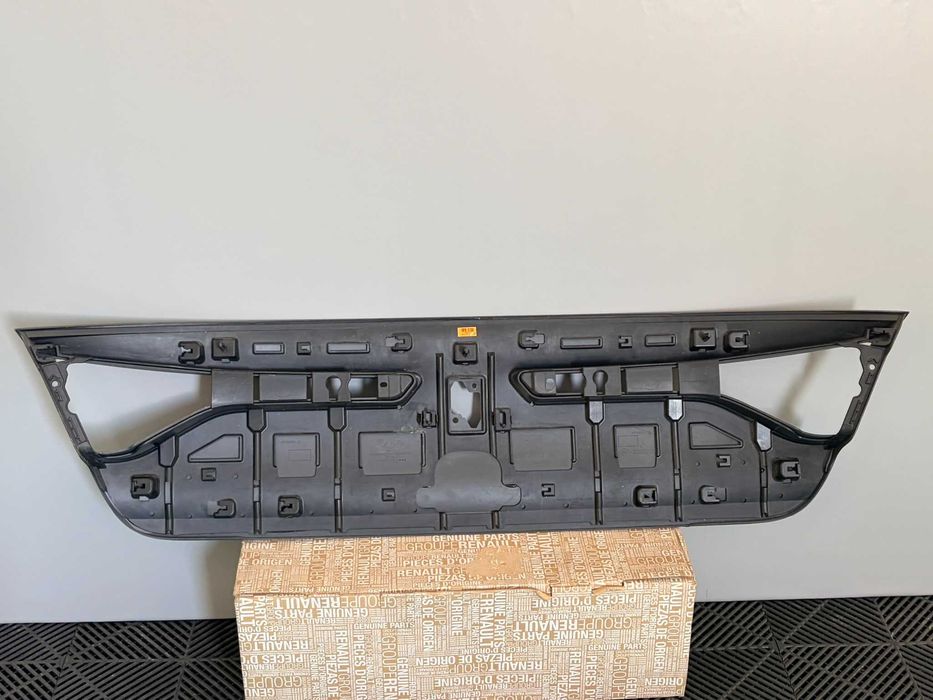 Capac portbagaj haion Renault Megane 4 sedan 2016+ nou original Renault