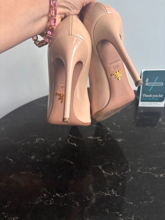 Prada, оригинални, 37.5