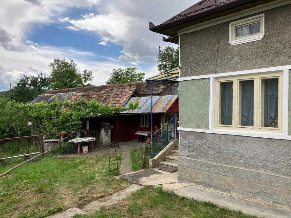 Vand casa in comuna Mociu