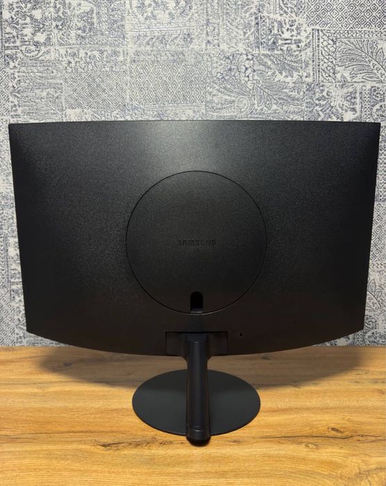 Samsung 32’’ Curved 75hz Full Hd Ideal Karopka dok bor