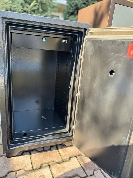 Сейф diplomat (электронный)