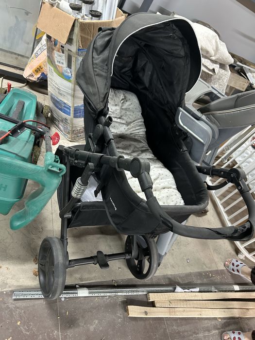 Продам детскую коляску