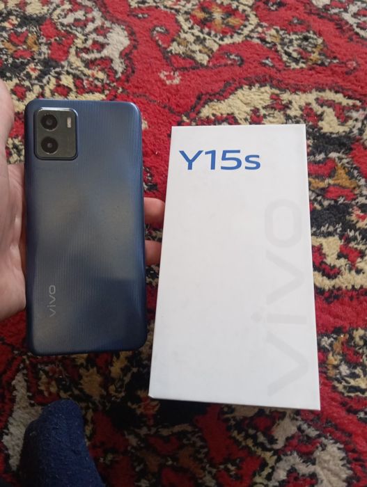 Vivi Y15s продам