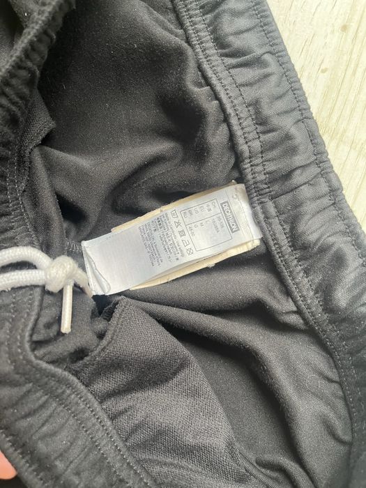 pantaloni decathloni negri