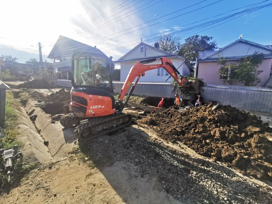 Inchiriez miniexcavator, bascula 3 părți(fundatii,garduri,bransamente)