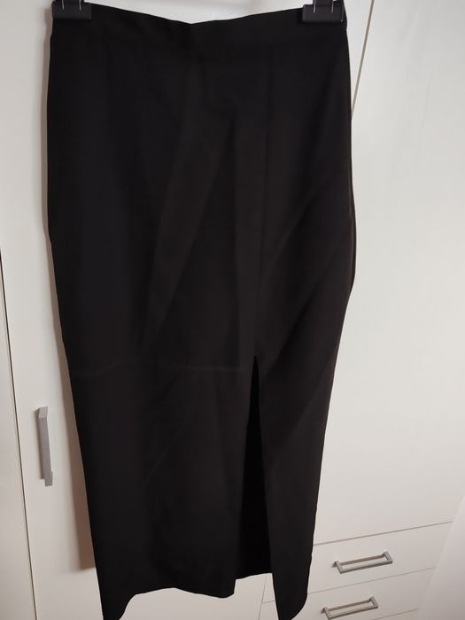 Compleu corset si fusta cu crapeu