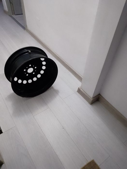 JANTA mașina Opel Astra și cauciucuri. și de iarna și vara i