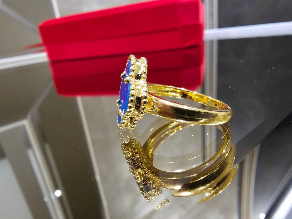 Van Cleef & Arpels VCA Gold Blue Agate Alhambra Clover Дамски Пръстен