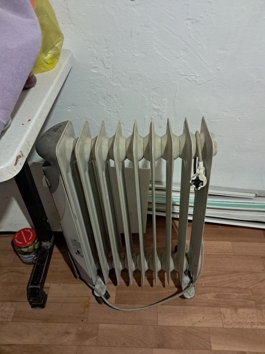 Продам масляный обогреватель