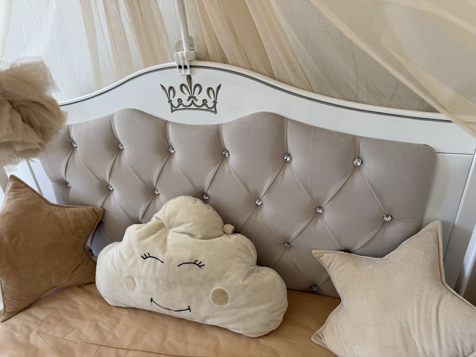 Кровать детская белая