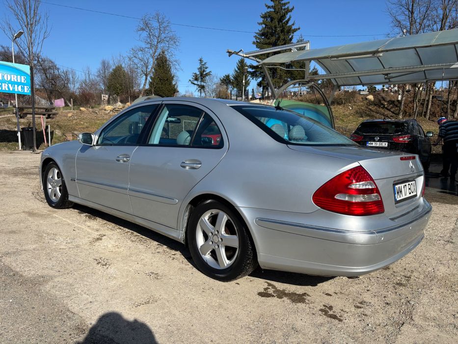 Mercedes E220 CDI an 2006 preț 3950euro