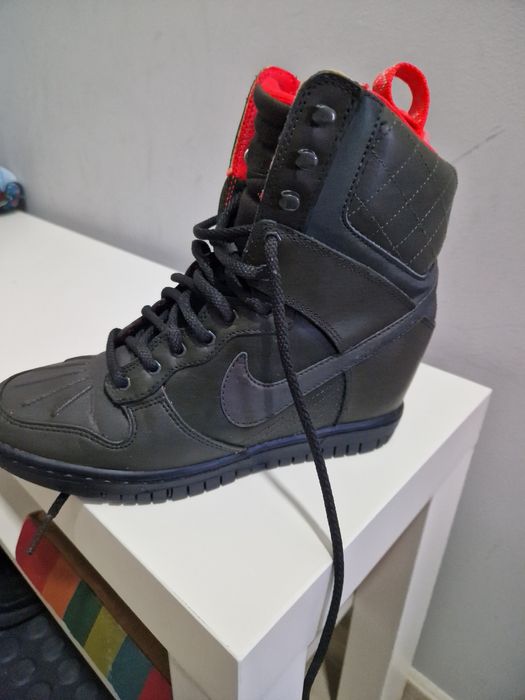 Оригинални маратонки