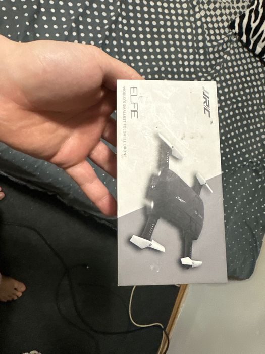 BăDronă Pliabilă JJRC H37 Elfie – Compactă,Perfectă pentru începători