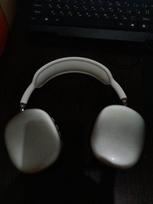 Наушники не ориг