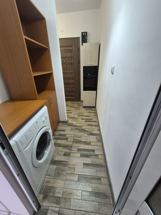 Давам апартамент под наем