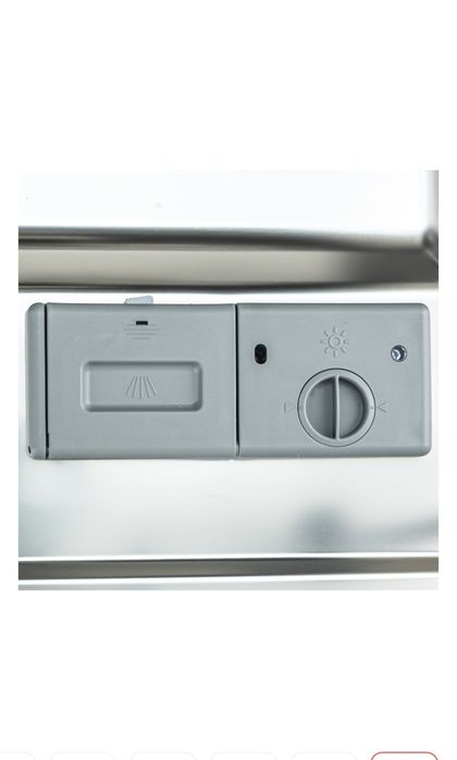 Продам посудомоечную машину