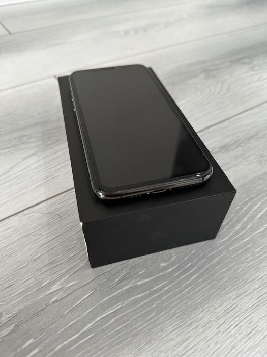 Продам AIPHONE 11 pro