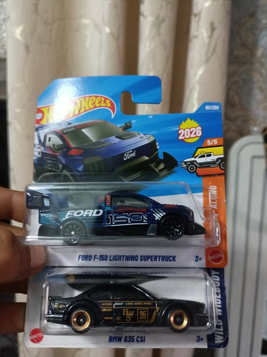 Продаю hot wheels хот вилс хотвилс модельки, машинки