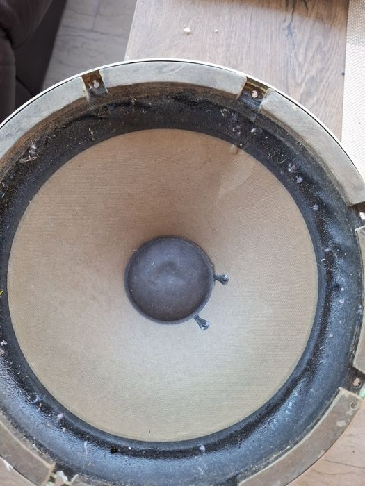 Difuzoare de msi multr marimi, isofon, tesla,etc.