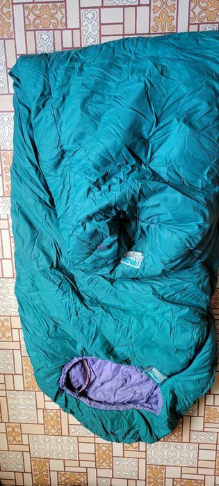 Спален чувал CARINTHIA екстремен