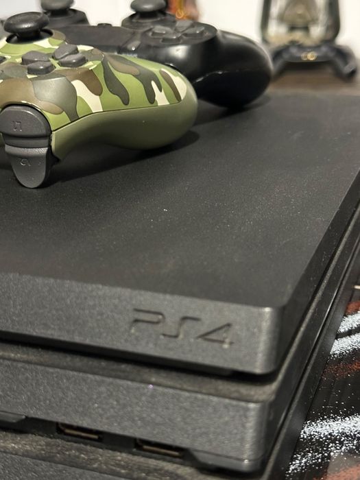 Play station 4 PRO