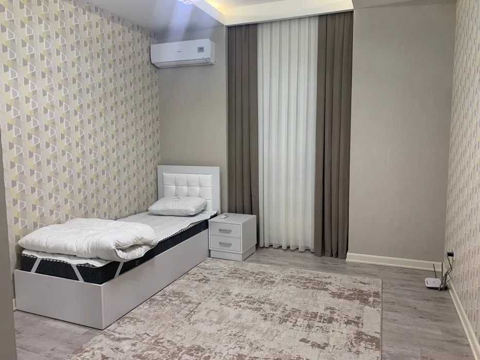 Сдаётся Евродом 2,2-соток в Алмазаре Норазтепа