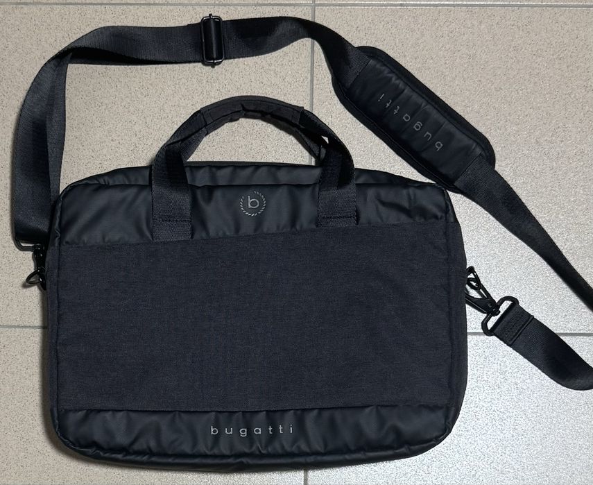 Geanta Bugatti pentru laptop