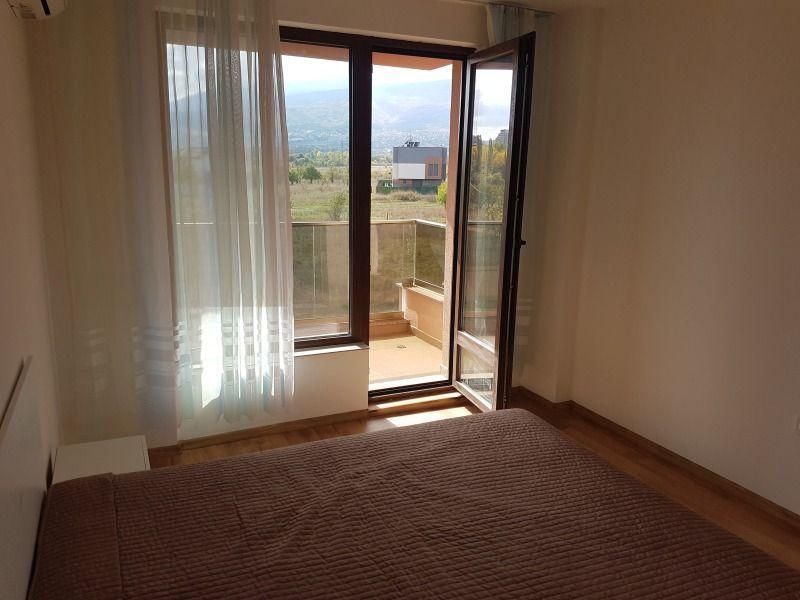 Двустаен апартамент в ж.к. Дървеница.