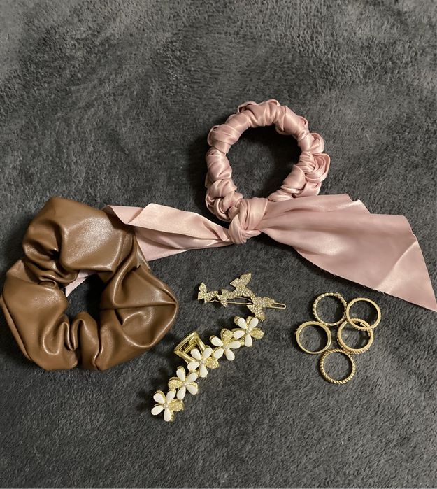 Аксесоари за коса и пръстени