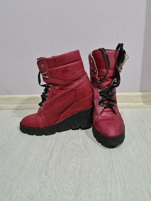 Alessa обувки/боти