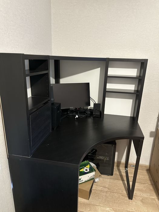 Стол компьютерный