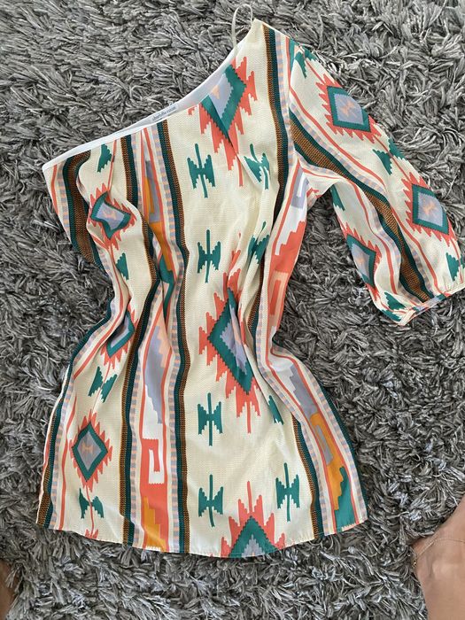 Rochie pe umar marimea L