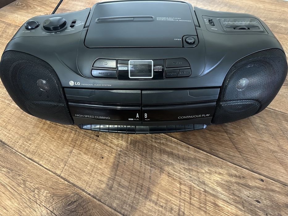 Магнитола LG бумбокс