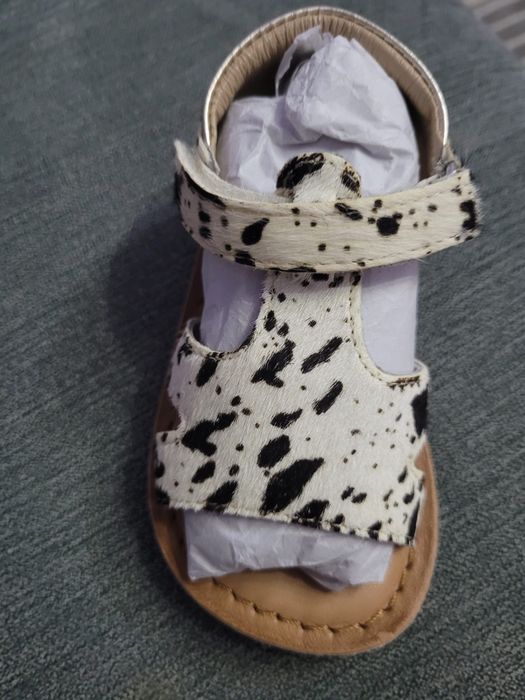 Sandale fetita mărimea  23