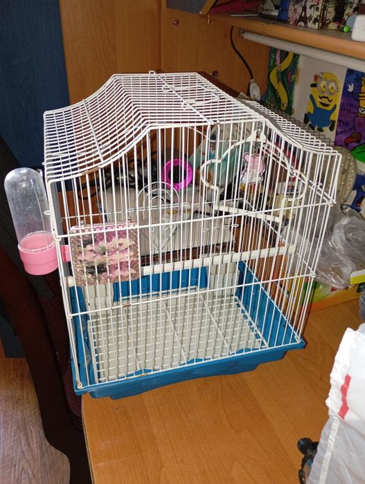 Продам клетку для попугая