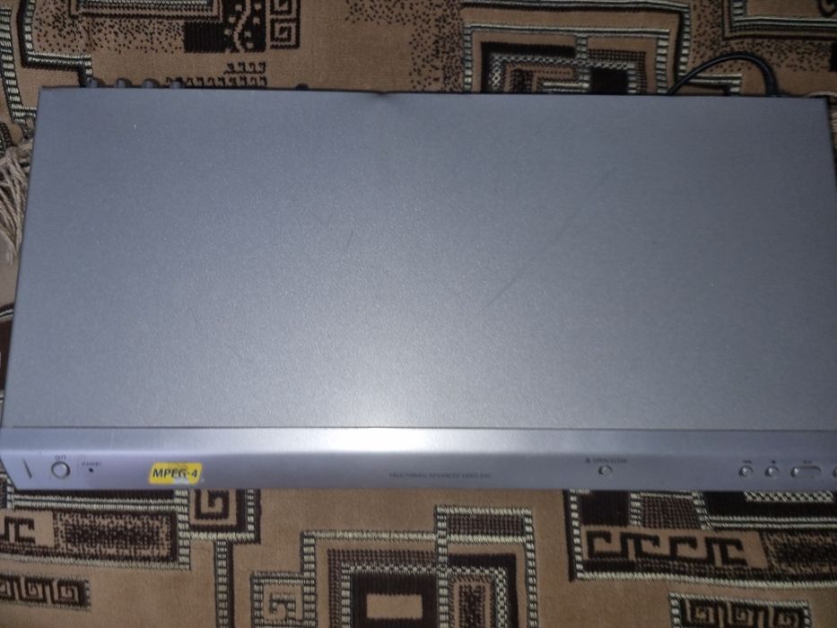 Срочно продам видеоплеер