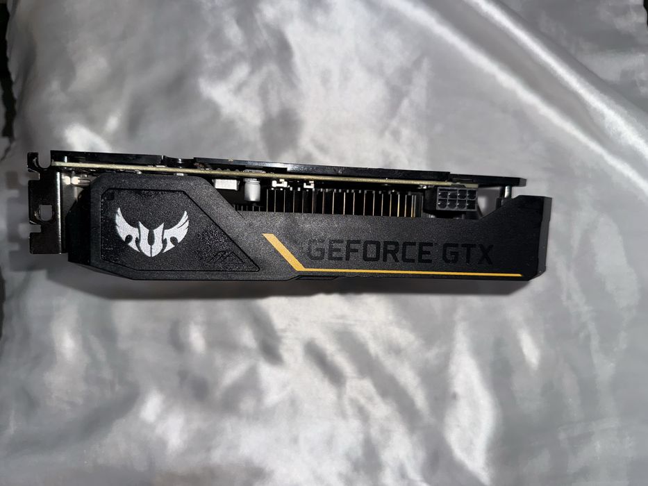 GTX 1660 Asus,6 GB Vram