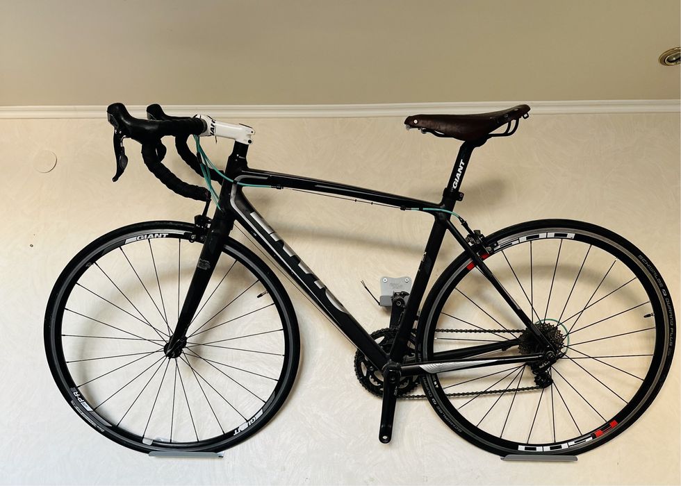 Велосипед Giant 250 000 тг. Вело Акбулак на Olx