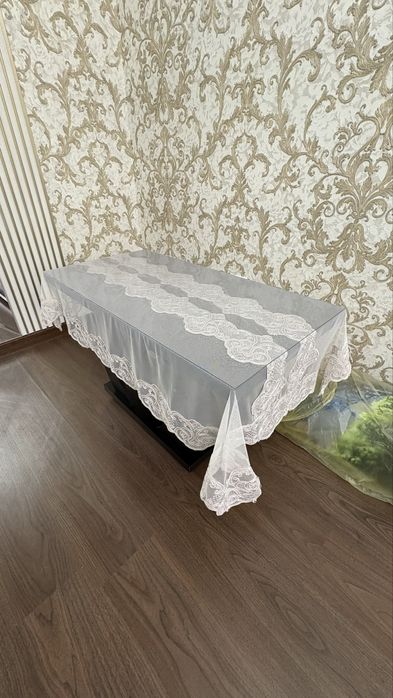 Продается журнальный столик новый